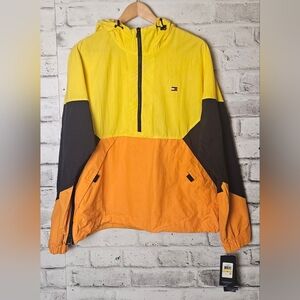 NWT Tommy Hilfiger Colorblock Hooded Windbreaker Jacket Yellow M